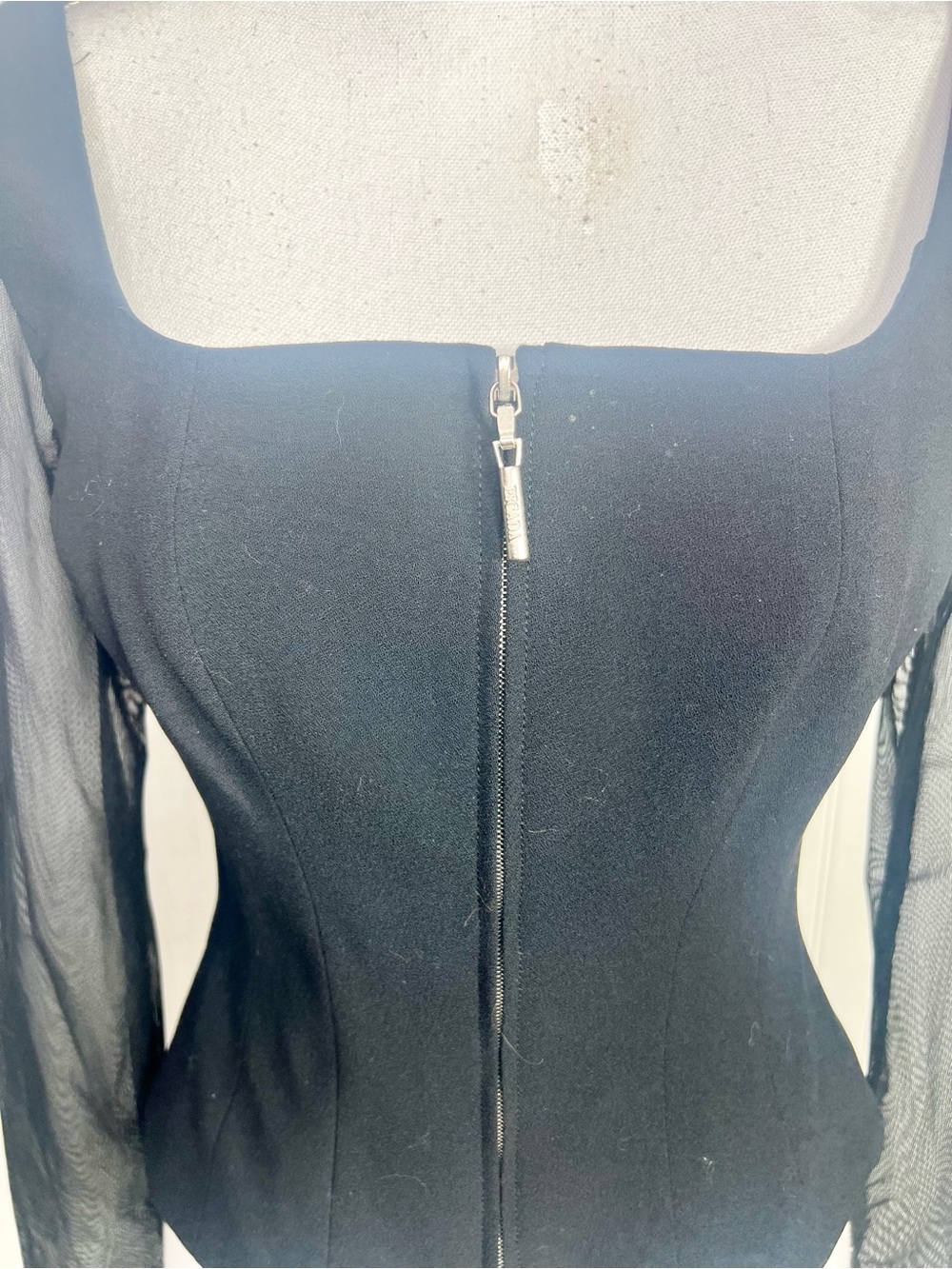 Escada Sheer Sleeve Zip Up Top - Picture 2 of 7